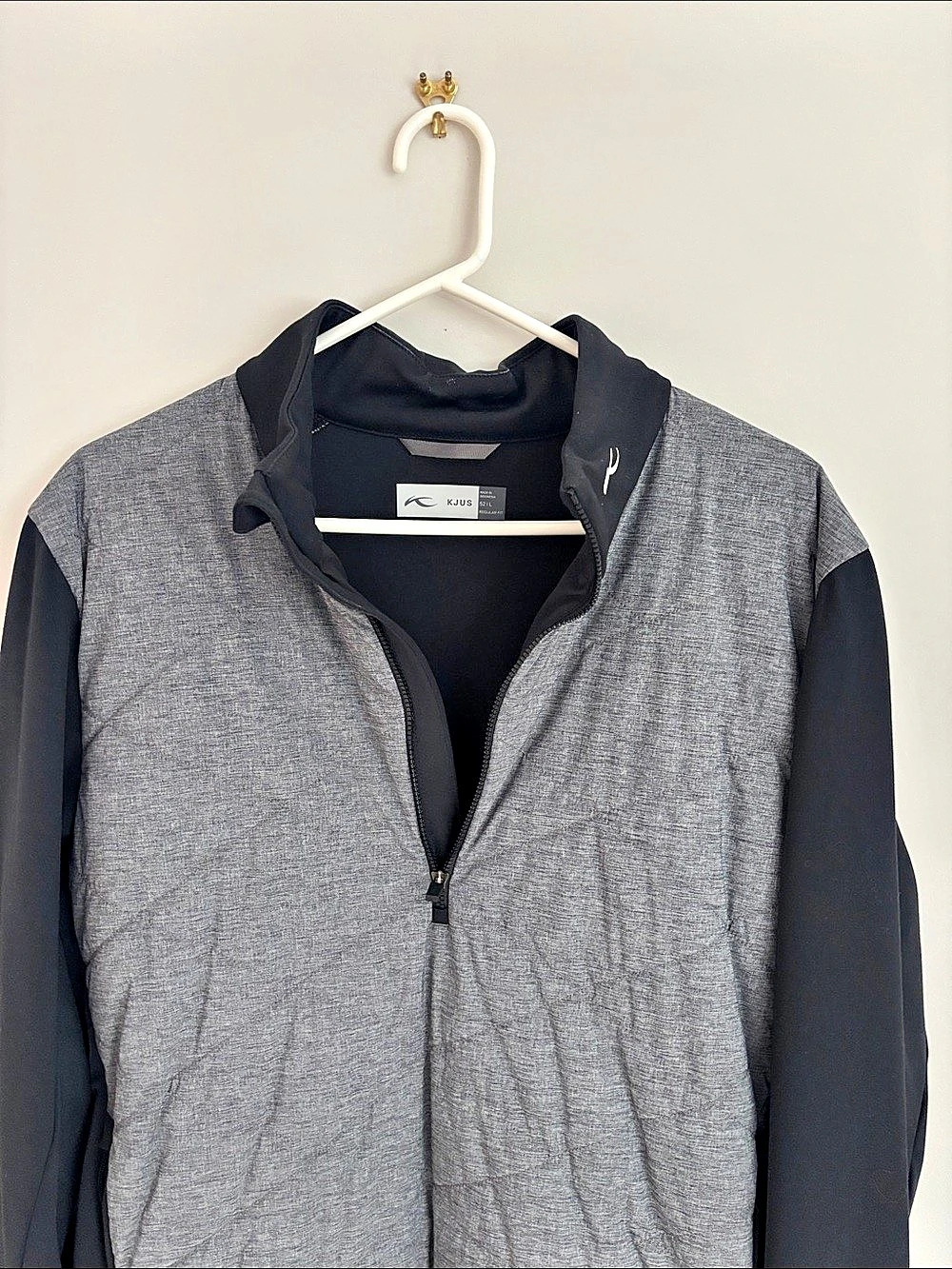 KJUS Men's Release Half-Zip Gray & Black Jacket Medium